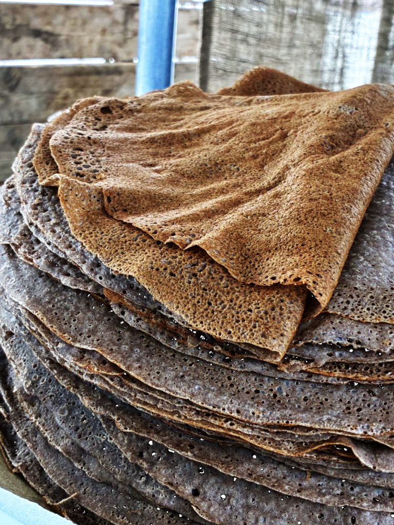 Les crêpes de Bleau,galette bretonne,galette complète,créperie,Fontainebleau, Galette saucisse, artisanale, bretonne,Seine-et-Marne, Galette de sarrasin,
